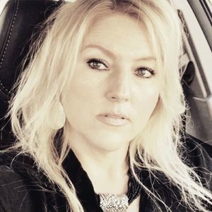 Meet your Posher, Lorrie